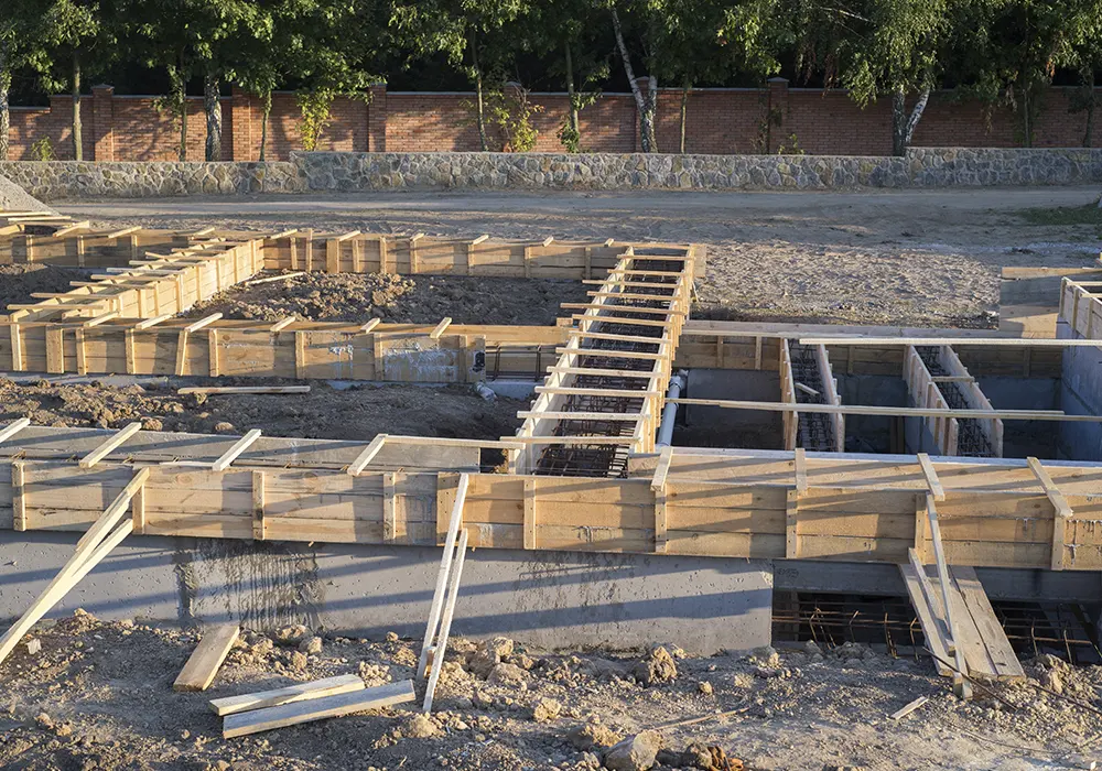 banner-Foundation-Pouring-05